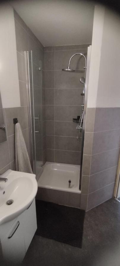 Schoene Sonnige Wohnung Juchen Екстер'єр фото